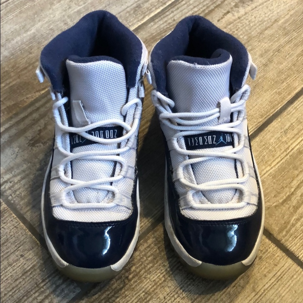 Authentic Nike Air Jordan 11